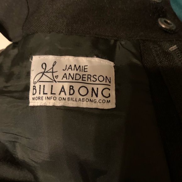 Snowboarding Jacket and Pants! - Picture 8 of 8